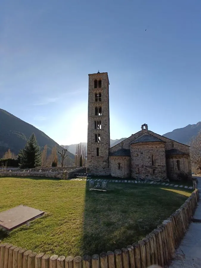 La Cabanyeta De La Vall De Boi Pla de l'Ermita Apartment