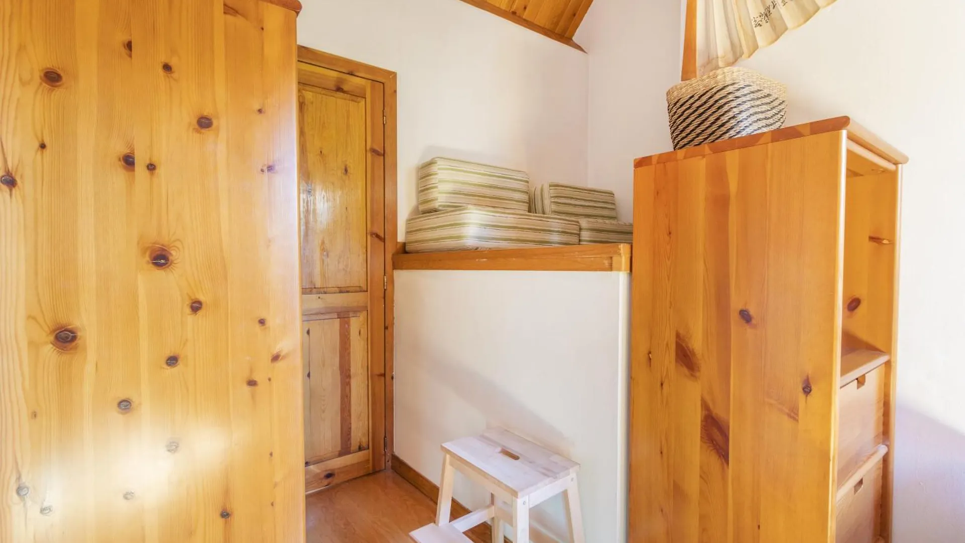 La Cabanyeta De La Vall De Boi Pla de l'Ermita Spain